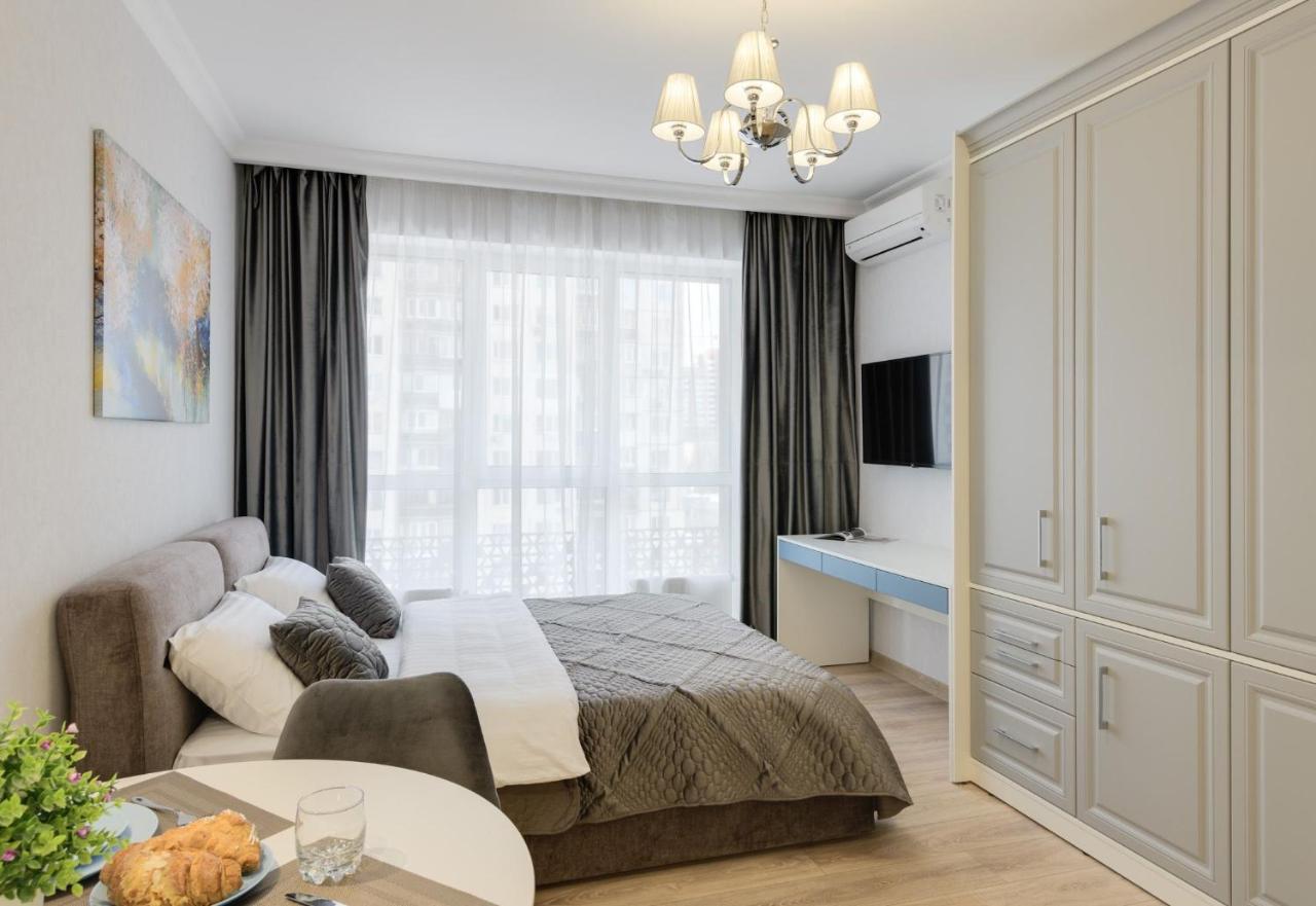 Modern New Cozy Apartment Kvartet Railway Station Kiev Eksteriør bilde